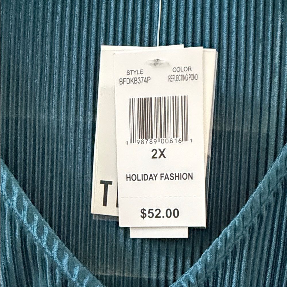 Tinsel Teal Pleated Blouse - Picture 4 of 4
